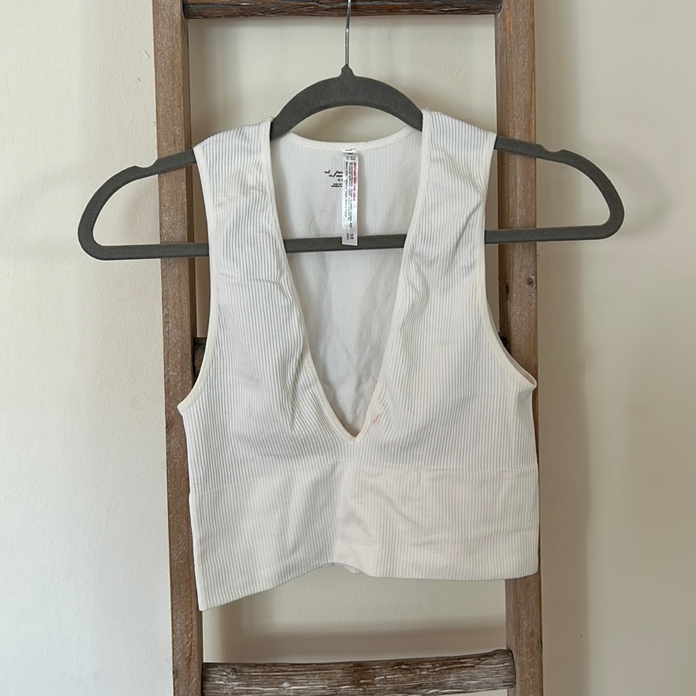 Deep v-neck crop top